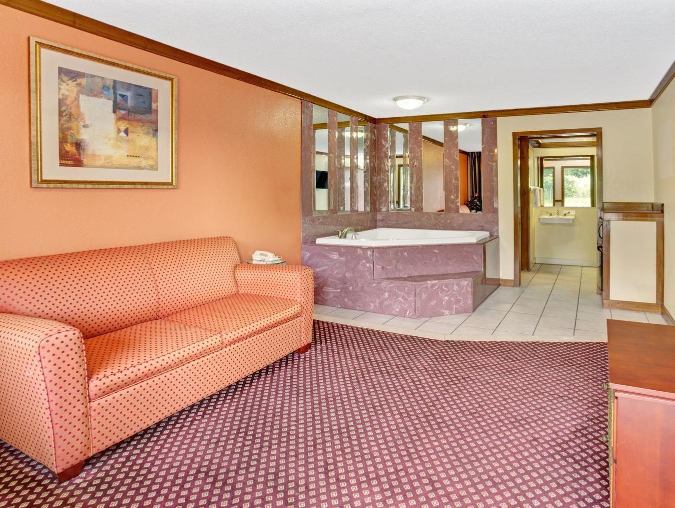 Travelodge By Wyndham Sellersburg Екстер'єр фото